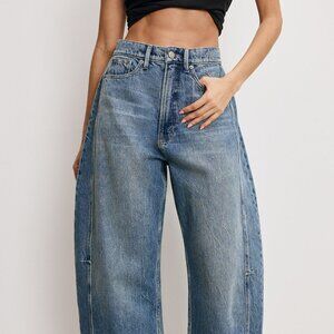 NWT Good American Good Extreme Barrel Relaxed Jeans Sz 30 / US 10